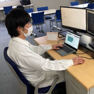 画像：社員紹介